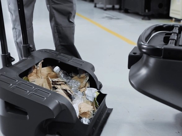 картинка робот-уборщик pudu mt1 vac от магазина Robots Online