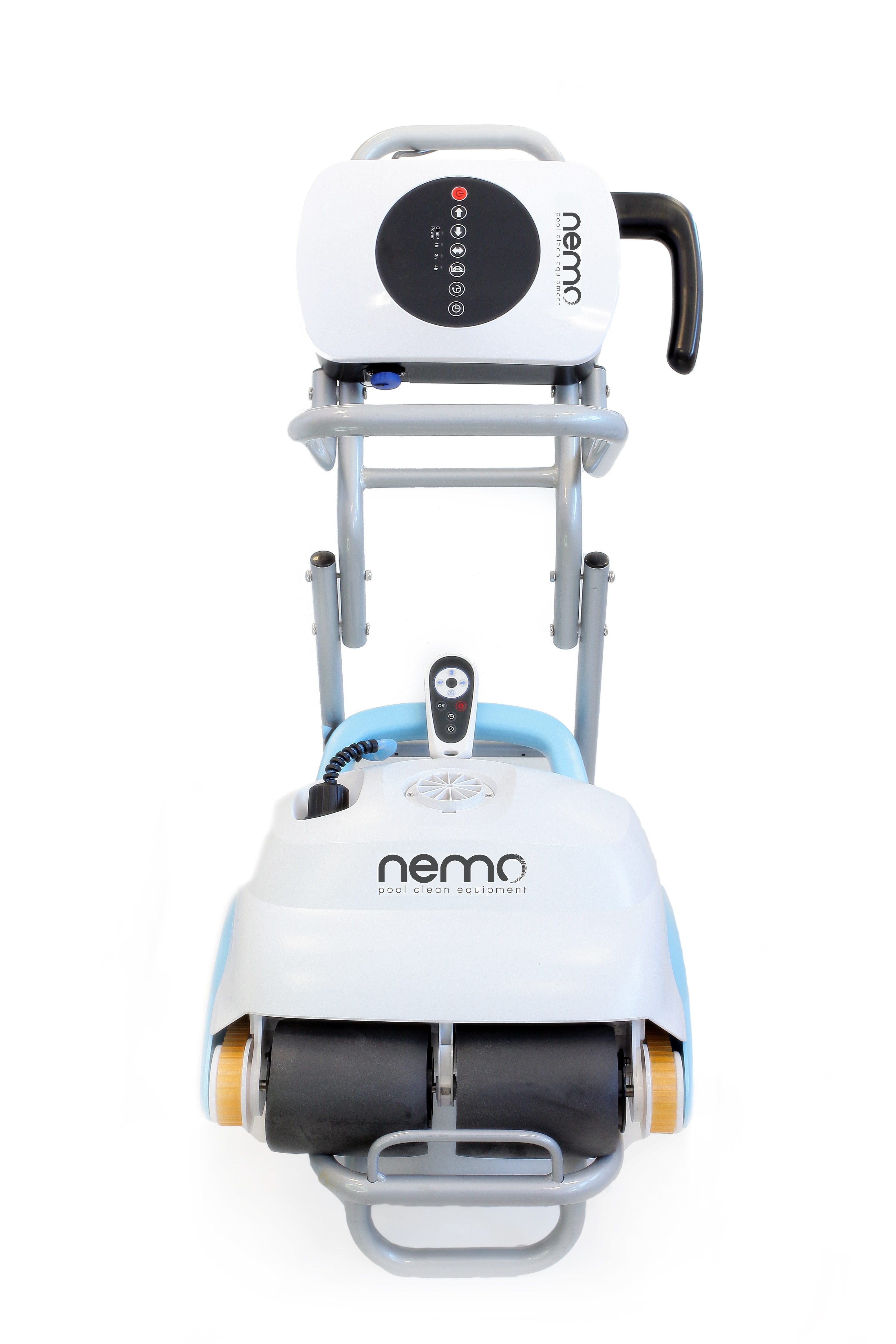 Роботы-пылесосы Nemo подходят и для дома, и для коммерческих водоемов